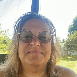 Meet your Posher, Manon